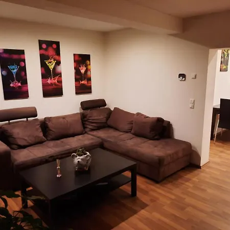 Gemutliche, Ruhig Gelegene Ferienwohnung Lejlighed